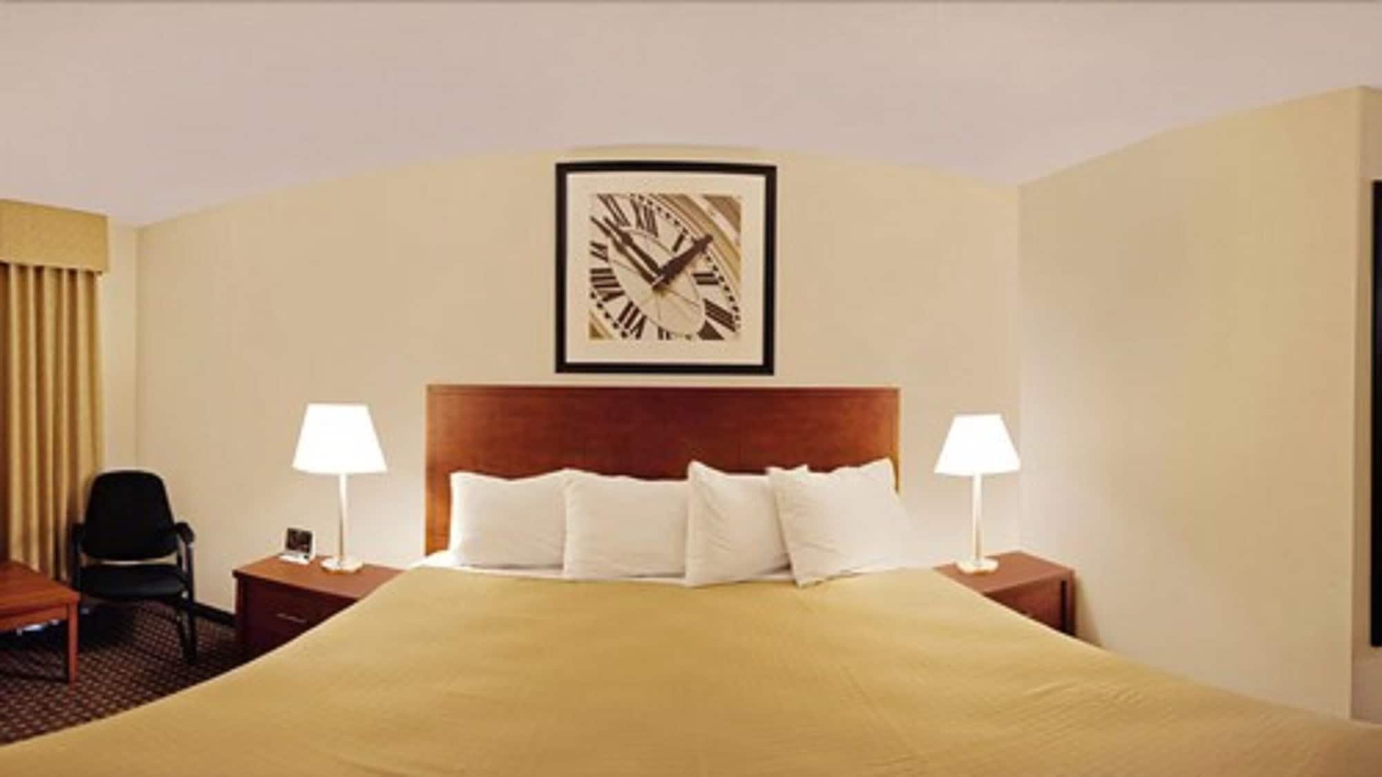 Quality Inn Север Бэй Экстерьер фото