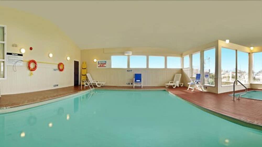 Quality Inn Север Бэй Экстерьер фото