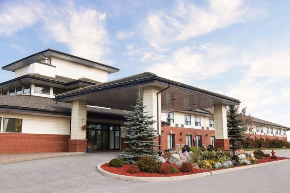 Quality Inn Север Бэй Экстерьер фото