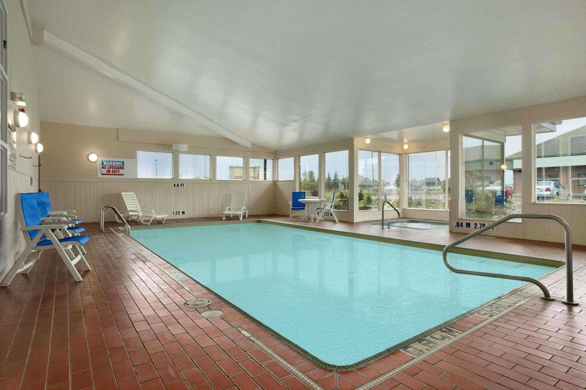 Quality Inn Север Бэй Экстерьер фото